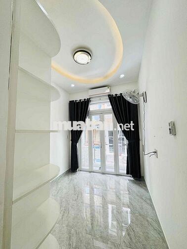 Cần Pass HĐ cho thuê nhà - 2PN - Ban công - 3WC - KDoanh nhỏ