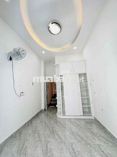 Cần Pass HĐ cho thuê nhà - 2PN - Ban công - 3WC - KDoanh nhỏ