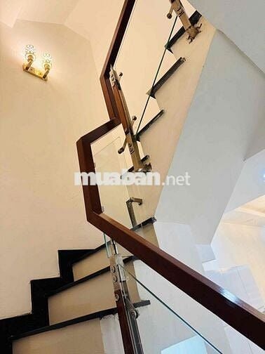 Cần Pass HĐ cho thuê nhà - 2PN - Ban công - 3WC - KDoanh nhỏ