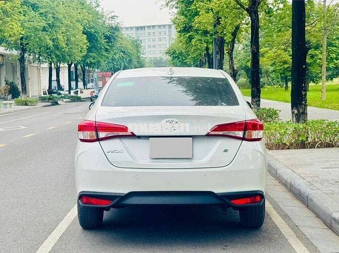 Toyota Vios E CVT 2023 Trắng