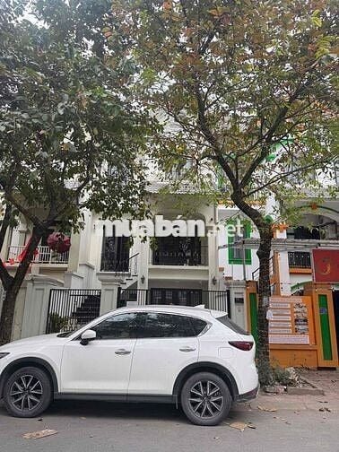 Bán Biệt Thự Vạn Phúc Hà Đông S165m 4T Mt 11m Giá 38.6 Tỷ