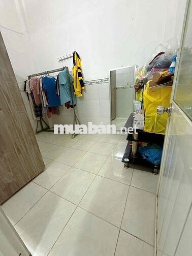 Nhà bán hẻm 184 Âu Duong Lân phường Chánh Hưng Q8 Củ