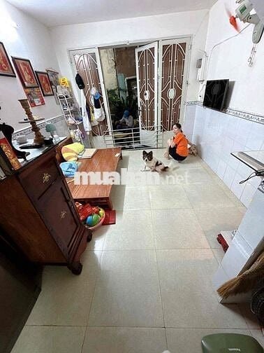 Nhà bán hẻm 184 Âu Duong Lân phường Chánh Hưng Q8 Củ