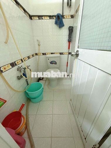 Nhà bán hẻm 184 Âu Duong Lân phường Chánh Hưng Q8 Củ