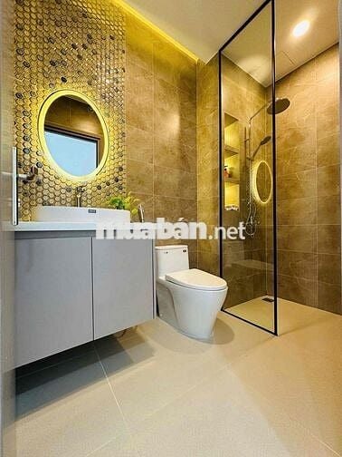 CHO THUÊ CĂN HỘ CAO CẤP GIÁ RẺ BAN CÔNG NGAY BỜ KÈ TRƯỜNG SA QUẬN 3