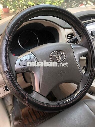 Toyota Innova 2014 - 176000 km