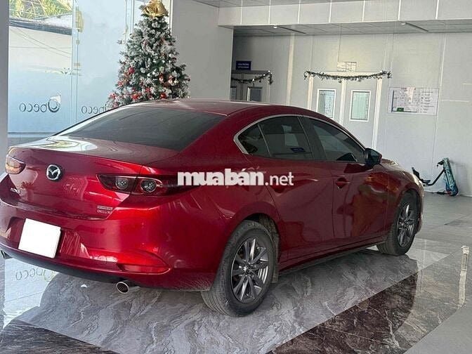 Mazda 3 2022 1.5L Deluxe - 49800 km