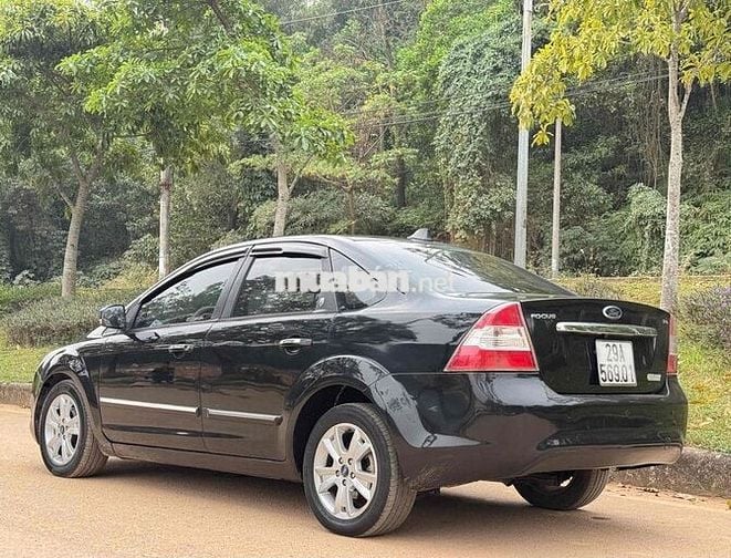 Ford Focus 2012 Số tự động Đen