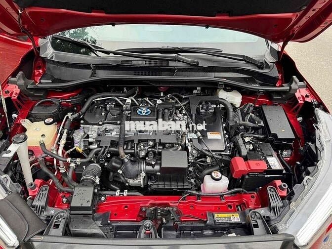 Toyota Cross 2022 1.8 HV chạy zin 13000km-Siêu moi