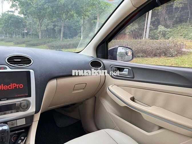 Ford Focus 2012 Số tự động Đen