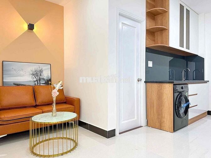 CHDV full nội thất 1pn ban công, cửa sổ máy giặt riêng ngay bờ kè HS