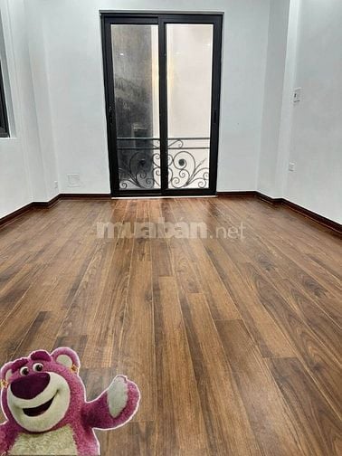 Sàn gỗ, sàn nhựa Lộc Phát bền, đẹp, giá rẻ và bảo hành dài hạn