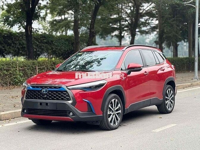 Toyota Cross 2022 1.8 HV chạy zin 13000km-Siêu moi