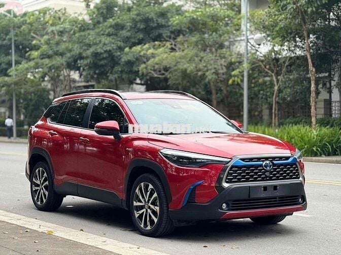 Toyota Cross 2022 1.8 HV chạy zin 13000km-Siêu moi