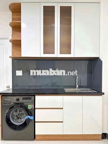 CHDV full nội thất 1pn ban công, cửa sổ máy giặt riêng ngay bờ kè HS