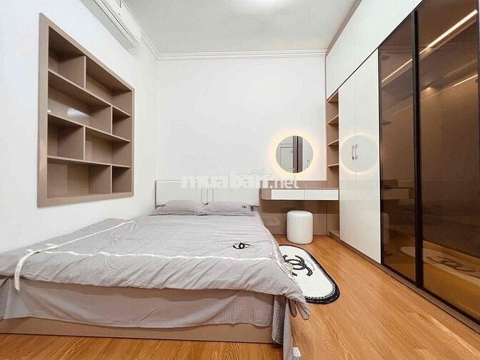 Bán nhà tập thể phố Lý Nam Đế nhà đẹp 2 thoáng sát lăng Bác 60m2 T4  2