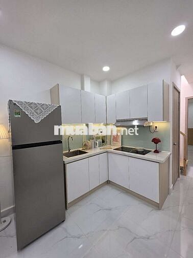 Nhà 2 tầng siu dễ thương, Lâm Văn Bền chỉ hơn 4.X