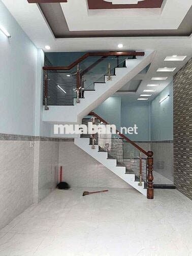 Nhà đẹp 4*10m 2PN hẻm 4m ô tô 2/ ngắn Võ Van Vân Ấp 2 Vĩnh Lộc B