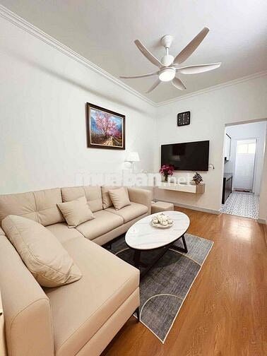 Bán nhà tập thể phố Lý Nam Đế nhà đẹp 2 thoáng sát lăng Bác 60m2 T4  2