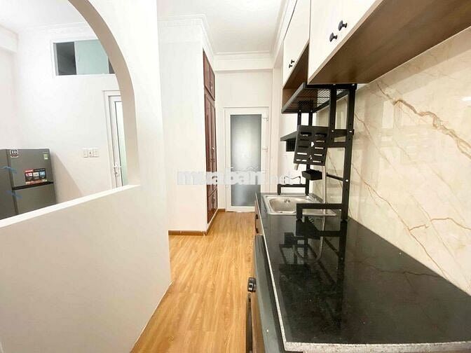 Phòng cho thuê Full Nội thất, Bancol, máy giặt riêng, hẻm xe hơi