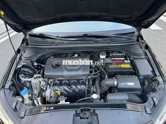 Hyundai Elantra 2019 1.6 MT bản full GLS