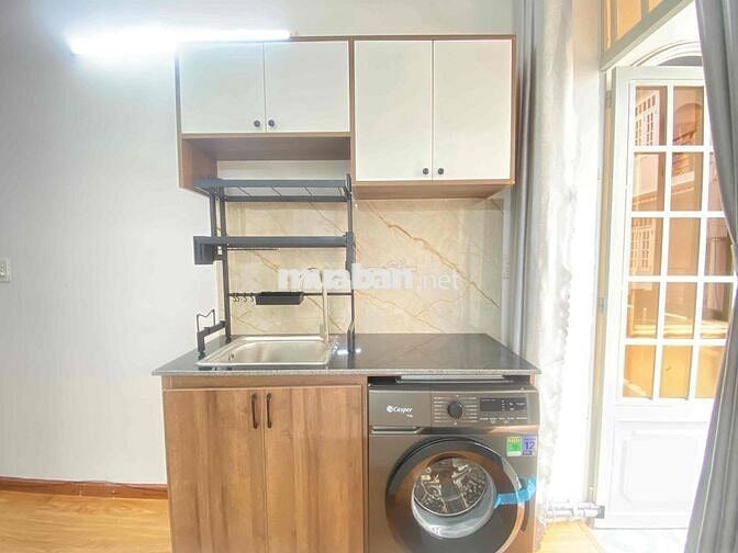 Phòng cho thuê Full Nội thất, Bancol, máy giặt riêng, hẻm xe hơi
