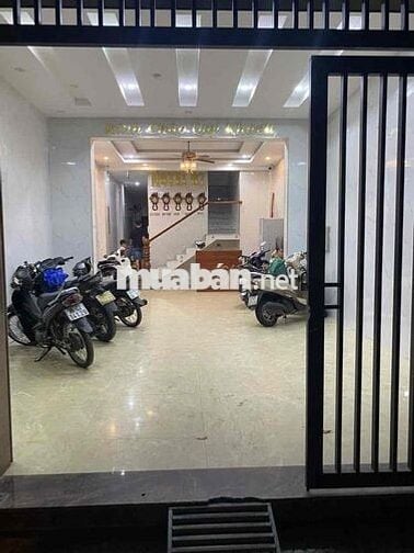 cho thuê căn hộ đầy đủ tiện nghi đường Tôn Đản