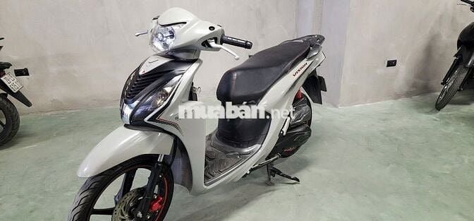 Honda Vision 2024 Xám xi măng 10.300 km