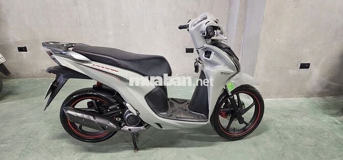 Honda Vision 2024 Xám xi măng 10.300 km