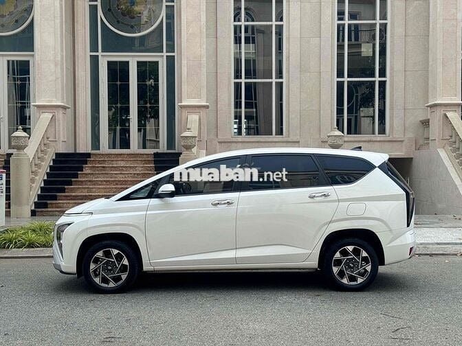 Hyundai Stargazer 2022 1.5 Đặc biệt - 29000 km