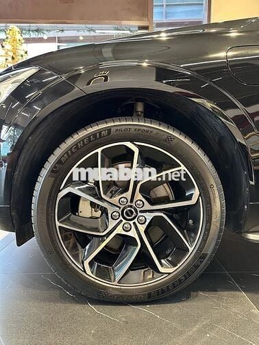 Volvo XC60 2022 Recharge T8 AWD - 25900 km