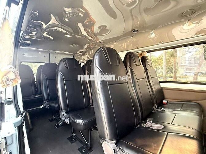 Ford Transit 2022 Trắng 150.000 km