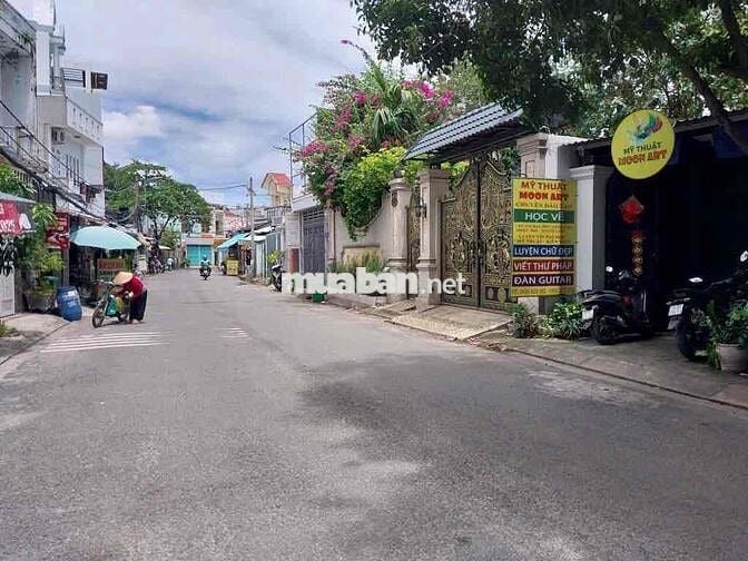 bán nhà 3 tầng gần nguyễn Ảnh Thủ, khu vực kinh doanh siêu vip 150m2