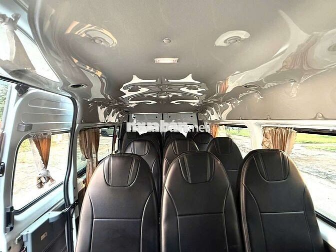 Ford Transit 2022 Trắng 150.000 km