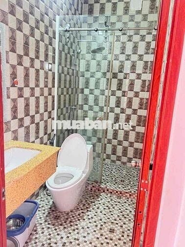 Nhà mặt tiền đẹp 4 lầu Nguyễn Văn Luông Q6 92.7m2 kd hoặc cho thuê