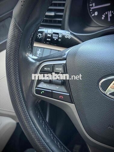 Hyundai Elantra 2019 1.6 MT bản full GLS