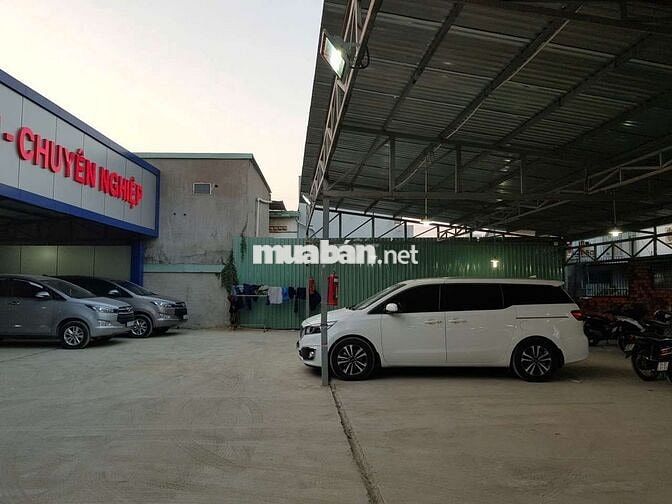 CHO THUÊ GIÁ RẺ NHÀ XƯỞNG SỬA CHỮA Ô TÔ 1500m2 Q7.Chủ nhà ***