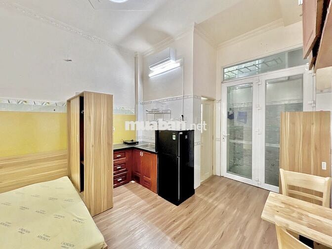 Studio Chợ Hạnh Thông Tây 20m2 Full Nội Thất