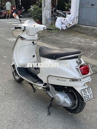 cần bán xe vespa Fi 2012 xe nguyên rin