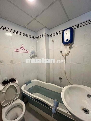 Cho Thuê Nhà 1 Trệt 1 Lầu 21m2 Mới Ngay Nhà Ga Bến Thành Vincom Quận 1