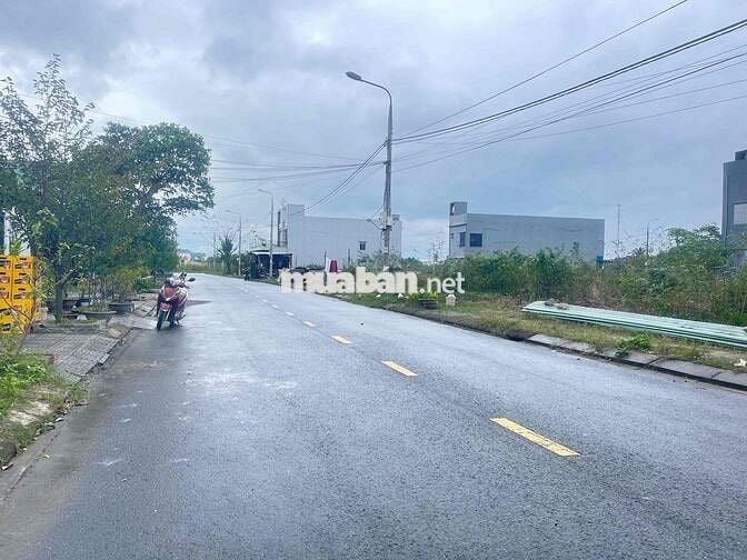 Cần bán đất đường Ngô Miễn , Phường Liên Chiểu , TP Đà Nẵng .