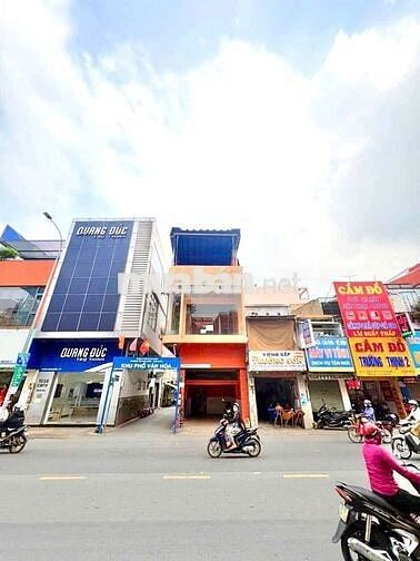 Góc 2MT 1054 Cách Mạng Tháng 8 _ 4x11 nở hậu 6m 1 Trệt 2 Lầu SânThượng