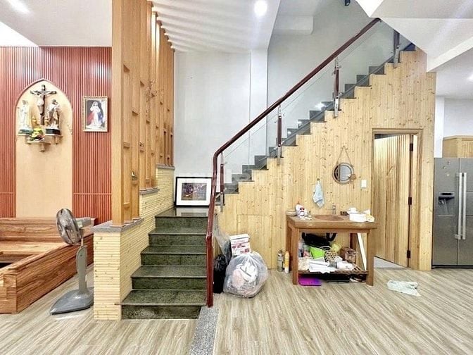 CHÍNH CHỦ NHÀ ĐỖ XUÂN HỢP GIÁ 3 TỶ 5 NHÀ MỚI KV BÀN CỜ VÀI BƯỚC RA TRU