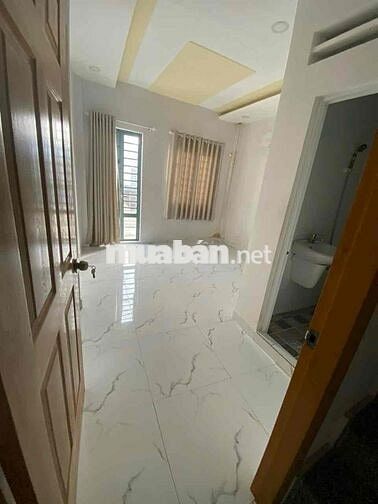 nhà nguyên căn Hẻm Nguyễn Thị Tần P2 Quận 8.