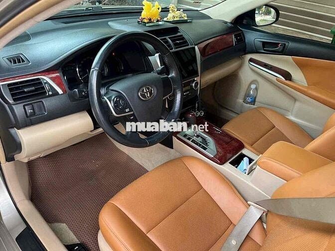 Toyota Camry 2015 2.0E  chính chủ