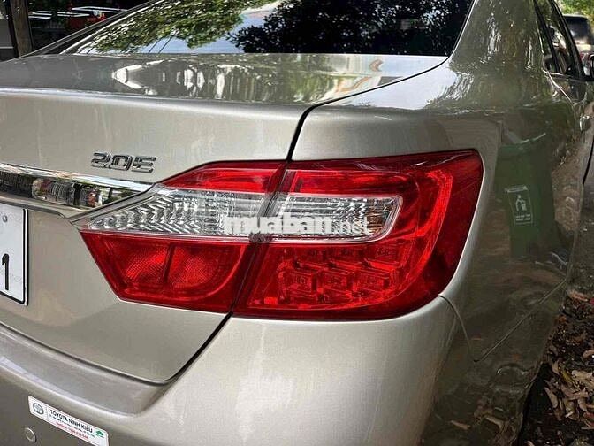 Toyota Camry 2015 2.0E  chính chủ