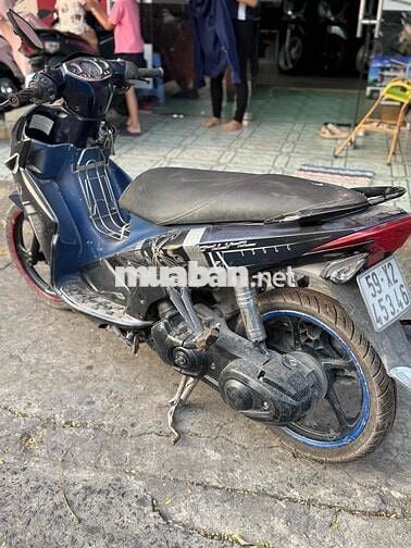 Nouvo 4 siêu chất