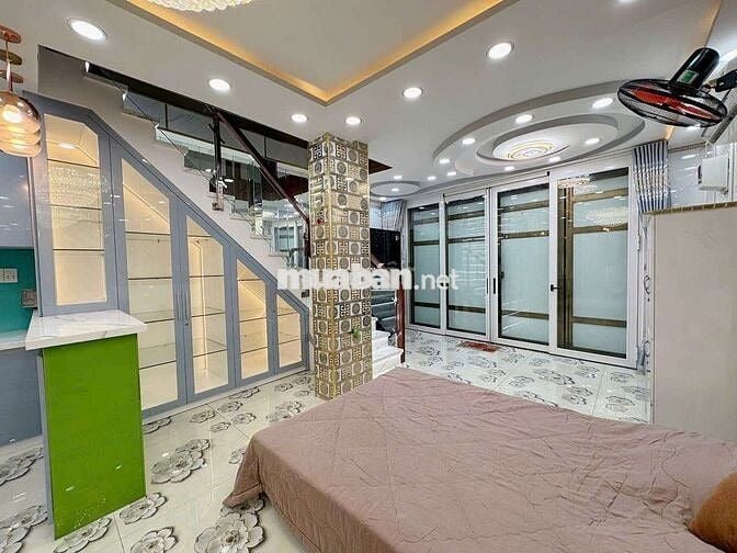 Căn hộ 40m2 Vừa ở Vừa kinh doanh ngay chân cầu Nguyễn Văn Cừ Quận 8