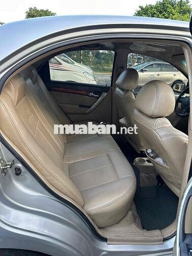 Chevrolet Aveo 2013 1.5 MT -