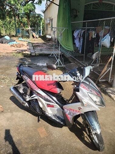 Nouvo 4 xe đep may ngon êm ru ko hu gia sinh vien